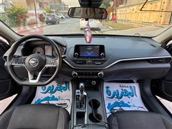 نیسان ئەلتیما